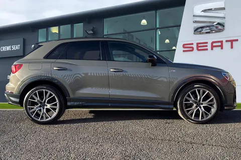 DC69RYB Audi Q3 40 TFSI Quattro Vorsprung 5dr S Tronic Thumbnail #3