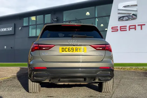 DC69RYB Audi Q3 40 TFSI Quattro Vorsprung 5dr S Tronic Thumbnail #4
