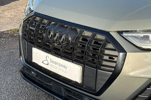 DC69RYB Audi Q3 40 TFSI Quattro Vorsprung 5dr S Tronic Thumbnail #45