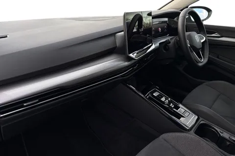 DE25ZJK Volkswagen Golf 1.5 TSI 204 Style eHybrid 5dr DSG Thumbnail #16