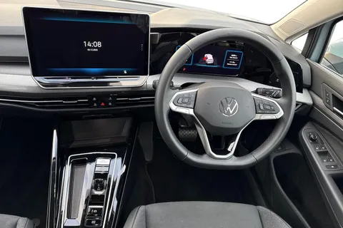 DE25ZJK Volkswagen Golf 1.5 TSI 204 Style eHybrid 5dr DSG Thumbnail #19