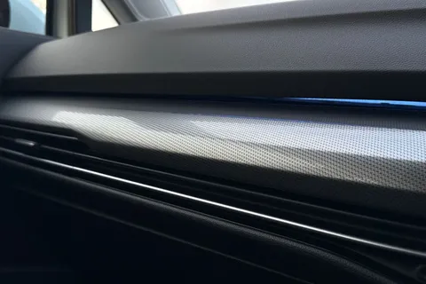 DE25ZJK Volkswagen Golf 1.5 TSI 204 Style eHybrid 5dr DSG Thumbnail #46