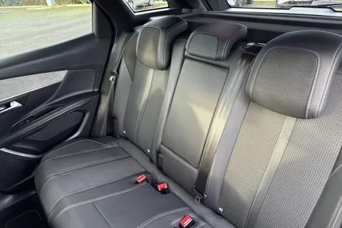 SL72YCZ PEUGEOT 3008 1.6 13.2kWh GT SUV 5dr Petrol Plug-in Hybrid e-EAT 4WD Euro 6 (s/s) (300 ps) Thumbnail #15