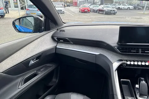 SL72YCZ PEUGEOT 3008 1.6 13.2kWh GT SUV 5dr Petrol Plug-in Hybrid e-EAT 4WD Euro 6 (s/s) (300 ps) Thumbnail #16