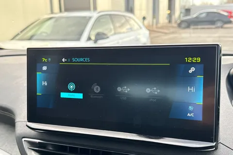 SL72YCZ PEUGEOT 3008 1.6 13.2kWh GT SUV 5dr Petrol Plug-in Hybrid e-EAT 4WD Euro 6 (s/s) (300 ps) Thumbnail #50