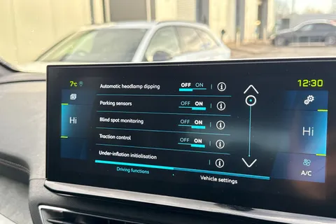 SL72YCZ PEUGEOT 3008 1.6 13.2kWh GT SUV 5dr Petrol Plug-in Hybrid e-EAT 4WD Euro 6 (s/s) (300 ps) Thumbnail #54