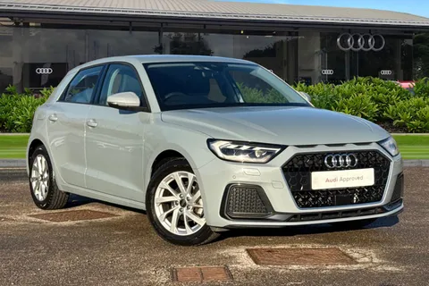 PJ73YHW Audi A1 Sport 25 TFSI  95 PS 5-speed Thumbnail #1