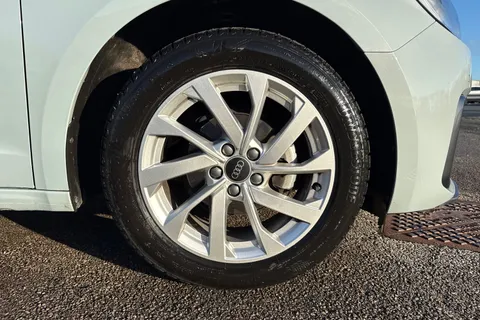 PJ73YHW Audi A1 Sport 25 TFSI  95 PS 5-speed Thumbnail #10