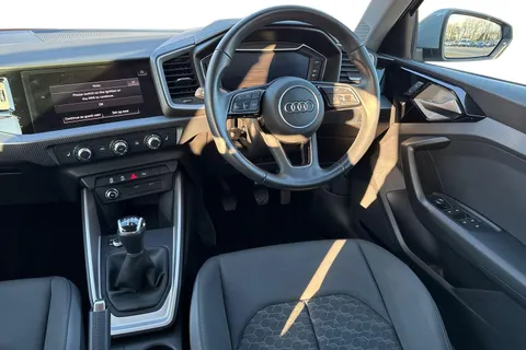 PJ73YHW Audi A1 Sport 25 TFSI  95 PS 5-speed Thumbnail #18