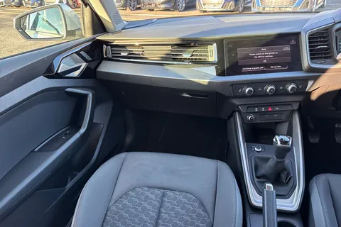 PJ73YHW Audi A1 Sport 25 TFSI  95 PS 5-speed Thumbnail #20