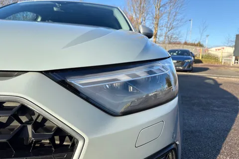 PJ73YHW Audi A1 Sport 25 TFSI  95 PS 5-speed Thumbnail #25