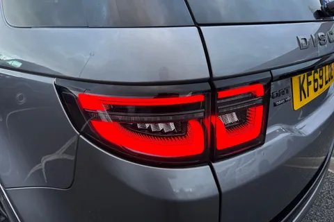 25 of 61 for Land Rover Discovery Sport 2.0 D240 MHEV R-Dynamic HSE Auto 4WD Euro 6 (s/s) 5dr