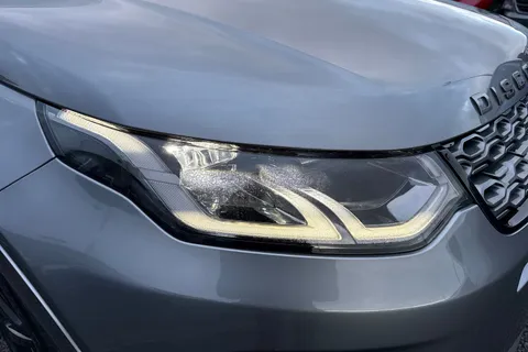 31 of 61 for Land Rover Discovery Sport 2.0 D240 MHEV R-Dynamic HSE Auto 4WD Euro 6 (s/s) 5dr