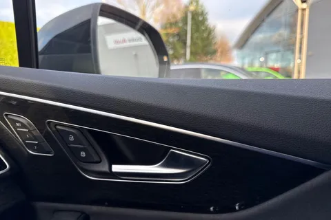 VE24SZL Audi SQ7 SUV  Black Edition TFSI  507 PS tiptronic Thumbnail #19