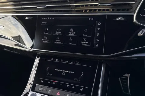 VE24SZL Audi SQ7 SUV  Black Edition TFSI  507 PS tiptronic Thumbnail #41