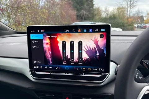  Volkswagen ID.5 Pro 77kWh Match Auto 5dr Thumbnail #50