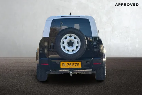 7 of 41 for Land Rover Defender 90 3.0 D250 Hard Top S