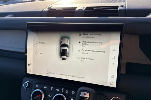 38 of 41 for Land Rover Defender 90 3.0 D250 Hard Top S