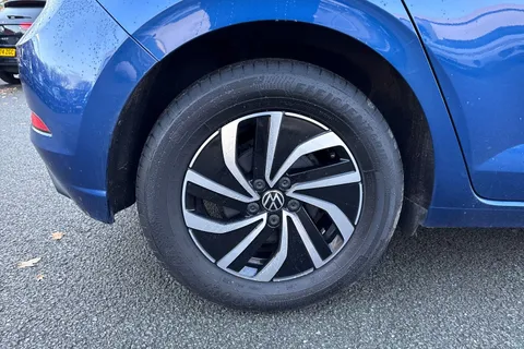 DC23YAJ Volkswagen Polo 1.0 TSI Life 5dr | App Connect | Parking Sensors Thumbnail #12