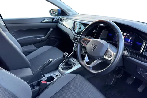 DC23YAJ Volkswagen Polo 1.0 TSI Life 5dr | App Connect | Parking Sensors Thumbnail #15