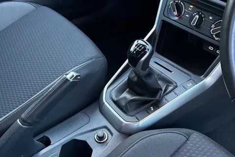 DC23YAJ Volkswagen Polo 1.0 TSI Life 5dr | App Connect | Parking Sensors Thumbnail #24