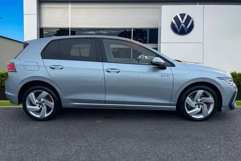KT74LCL Volkswagen Golf 1.5 TSI 272 GTE eHybrid 5dr DSG Thumbnail #3