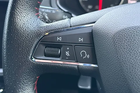 39 of 53 for SEAT Arona 1.0 TSI FR Euro 6 (s/s) 5dr