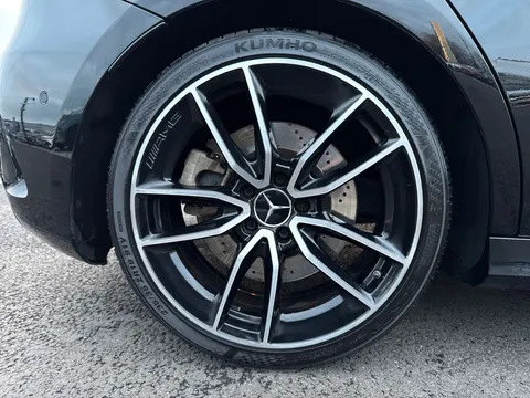 YX21LPP Mercedes-Benz A Class 2.0 A35 AMG (Premium) 7G-DCT 4MATIC Euro 6 (s/s) 5dr Thumbnail #8