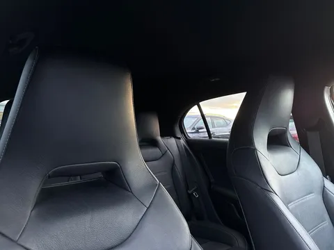 YX21LPP Mercedes-Benz A Class 2.0 A35 AMG (Premium) 7G-DCT 4MATIC Euro 6 (s/s) 5dr Thumbnail #22