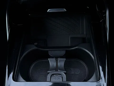 YX21LPP Mercedes-Benz A Class 2.0 A35 AMG (Premium) 7G-DCT 4MATIC Euro 6 (s/s) 5dr Thumbnail #39