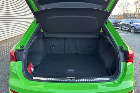 10 of 60 for Audi RS Q3 400 PS S tronic