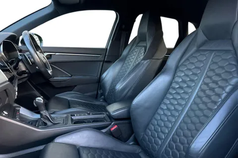 11 of 60 for Audi RS Q3 400 PS S tronic