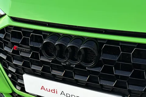 25 of 60 for Audi RS Q3 400 PS S tronic