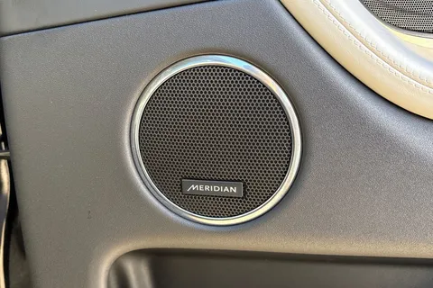 KO73NHB Land Rover Discovery Sport 1.5 P300e Dynamic HSE 5dr Thumbnail #25