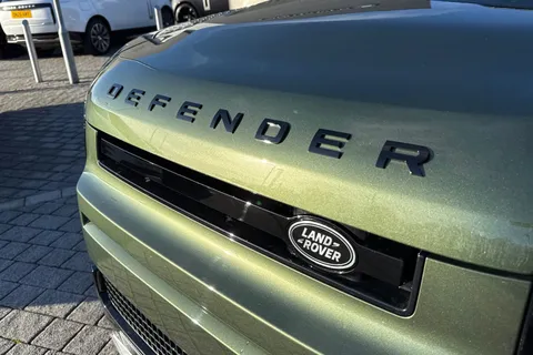 DL75BWD Land Rover Defender 110 3.0 D250 Hard Top X-Dynamic SE 5dr Thumbnail #30