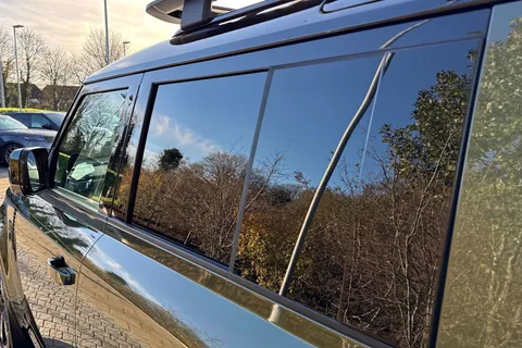 DL75BWD Land Rover Defender 110 3.0 D250 Hard Top X-Dynamic SE 5dr Thumbnail #34