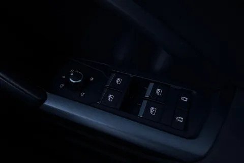 43 of 60 for Audi RS Q3 400 PS S tronic