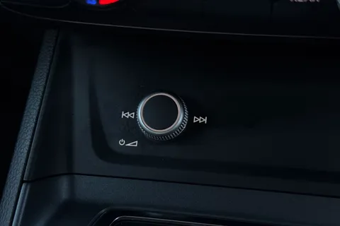 48 of 60 for Audi RS Q3 400 PS S tronic