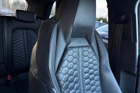 54 of 60 for Audi RS Q3 400 PS S tronic