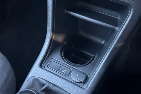 30 of 42 for Volkswagen Up! 1.0 65PS Up 5dr | Maps And More