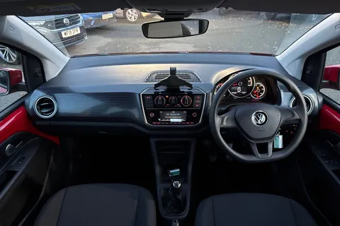 32 of 42 for Volkswagen Up! 1.0 65PS Up 5dr | Maps And More