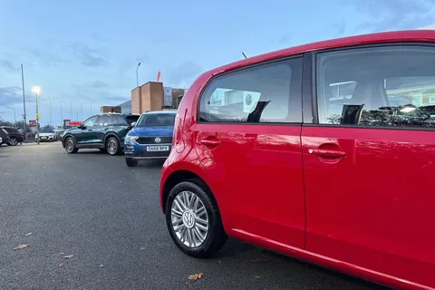 36 of 42 for Volkswagen Up! 1.0 65PS Up 5dr | Maps And More