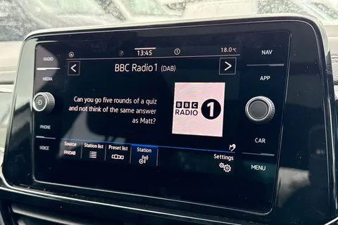  Volkswagen T-Roc 1.5 TSI Style Design Euro 6 (s/s) 5dr Thumbnail #49