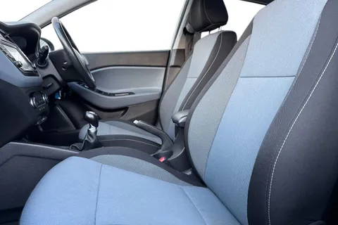 SC15UYX Hyundai I20 1.2 Premium SE Nav Euro 6 5dr Thumbnail #16