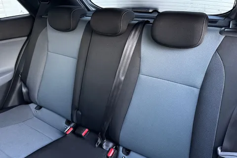 SC15UYX Hyundai I20 1.2 Premium SE Nav Euro 6 5dr Thumbnail #19