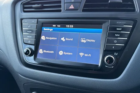 SC15UYX Hyundai I20 1.2 Premium SE Nav Euro 6 5dr Thumbnail #44