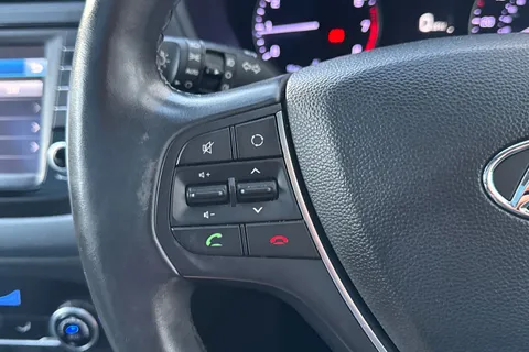 SC15UYX Hyundai I20 1.2 Premium SE Nav Euro 6 5dr Thumbnail #47