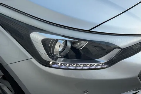 SC15UYX Hyundai I20 1.2 Premium SE Nav Euro 6 5dr Thumbnail #58