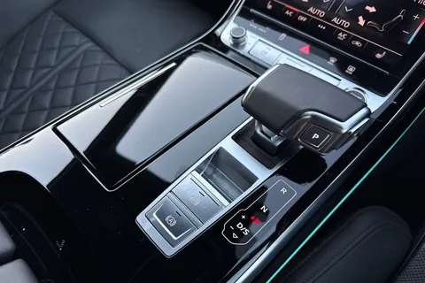 NX24TXU Audi A8 (O) Black Edition 50 TDI quattro 286 PS tiptronic Thumbnail #24