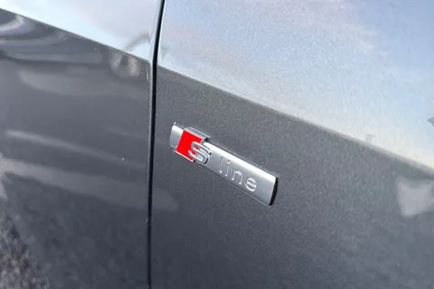 NX24TXU Audi A8 (O) Black Edition 50 TDI quattro 286 PS tiptronic Thumbnail #29